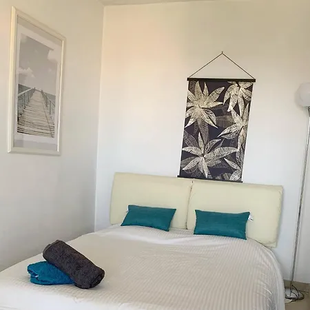 Apartment Grand Proche Avec Piscine.