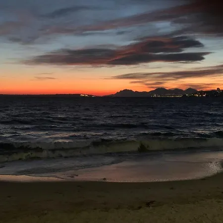 Grand Proche Avec Piscine. Antibes